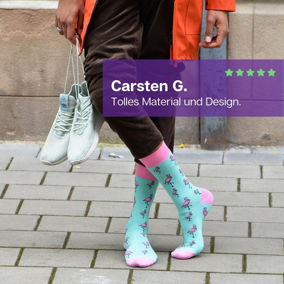 Flamingo Socken von PATRON SOCKS mit Schuhen