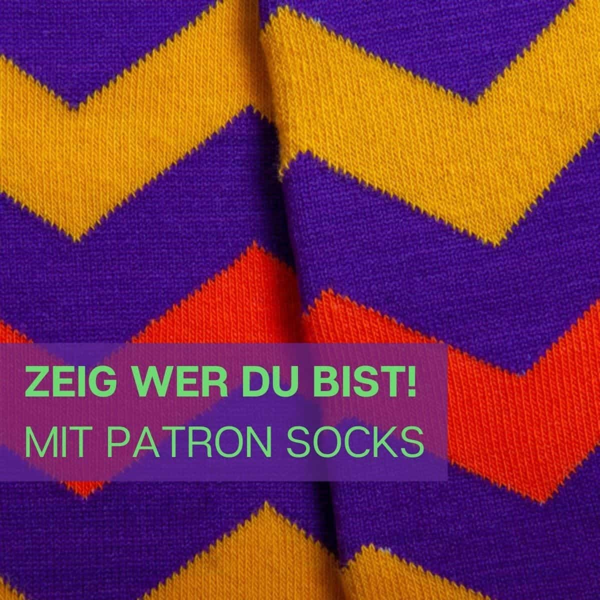 Nahaufnahme des besonderen Designs der orangenen Zickzack Socken von PATRON SOCKS
