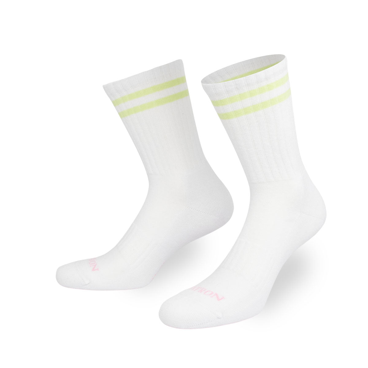 Hautfreundliche weiße Sportsocke mit zwei grünen Streifen von PATRON SOCKS
