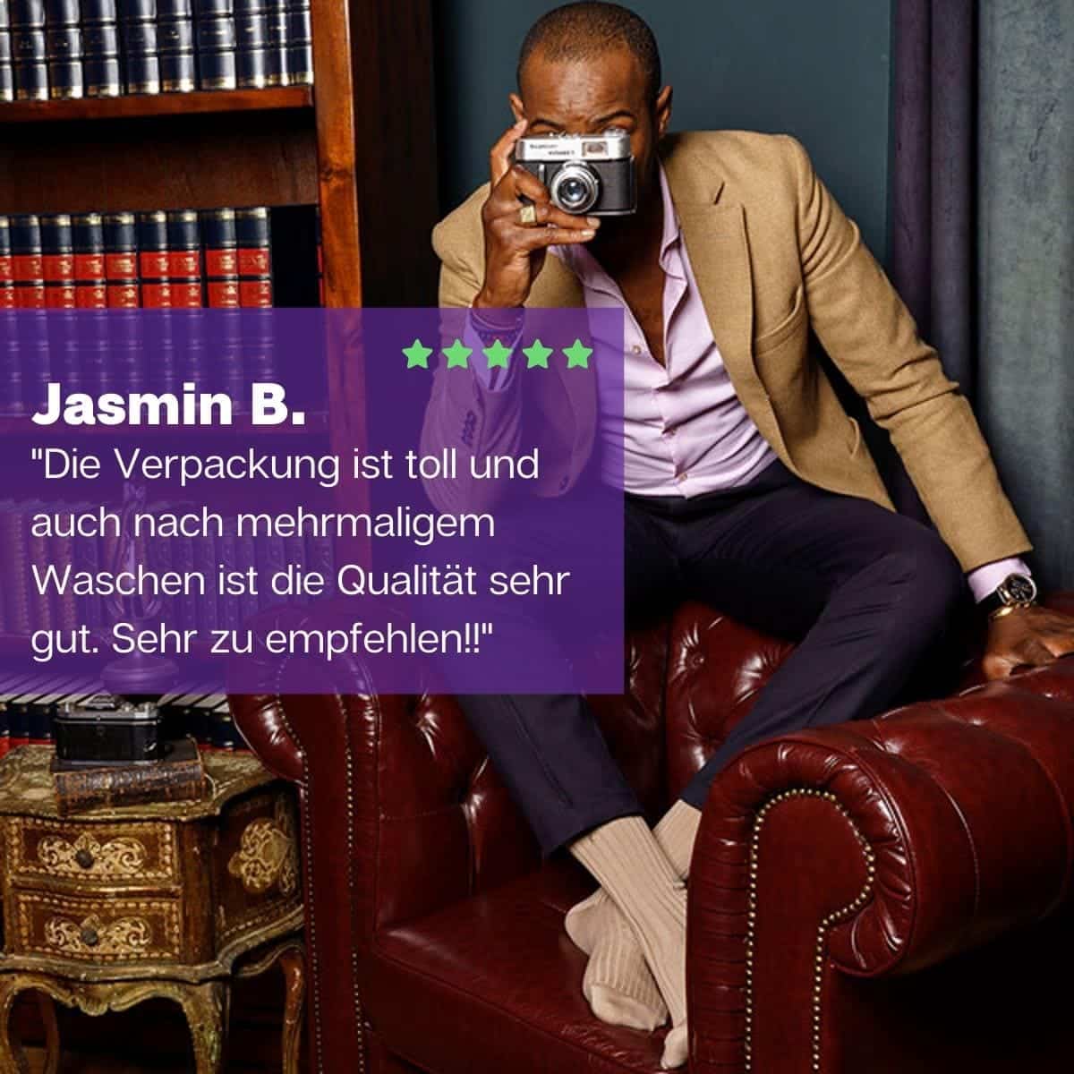 Luxuriöse beige Komfort-Socken von PATRON SOCKS mit Business-Hose.